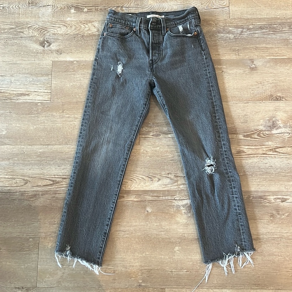 Levi’s Jeans size 25 in excellent condition!